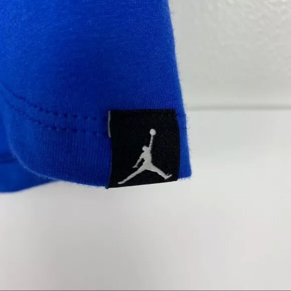 NIKE✔️Air Jordan Logo Tee Throwback Blue Black - Picture 3 of 3